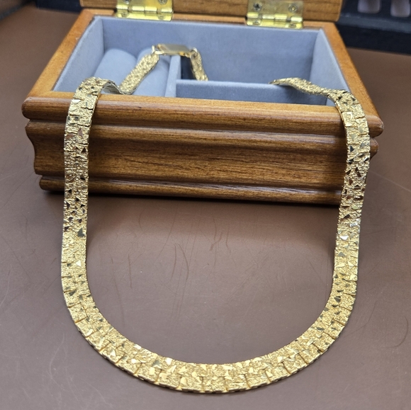 Nugget Necklace Foldover Clasp - Picture 3 of 6